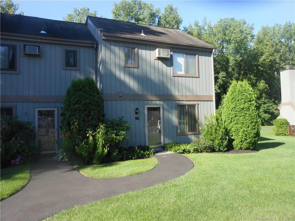 3 Nutmeg Ln #37 - Photo 2 of 9