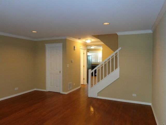 217 N Walnut St #b - Photo 3 of 12