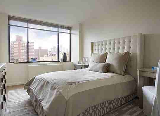 255 W 94th St #20F - Photo 3 of 5