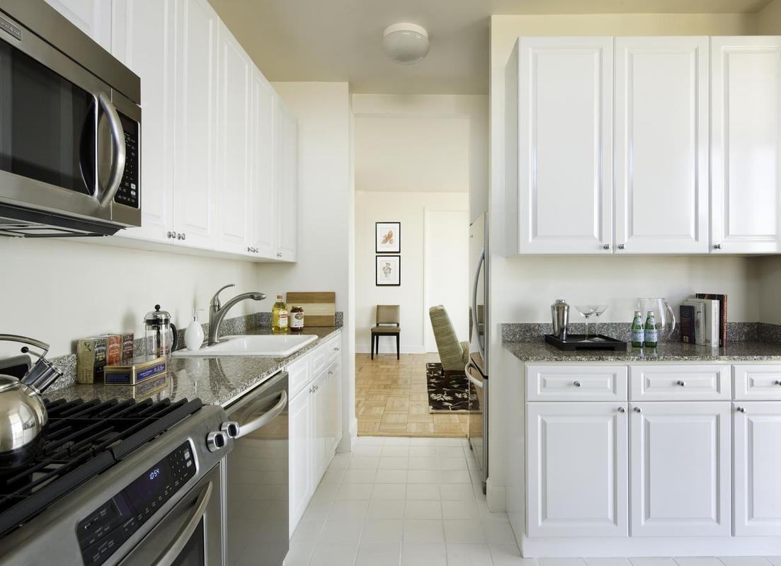 400 East 84th Street #25219 - Photo 3 of 5