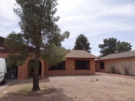 5543 W St John Rd - Photo 2 of 7