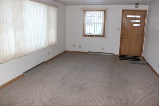 7514 31st Ave - Photo 3 of 10