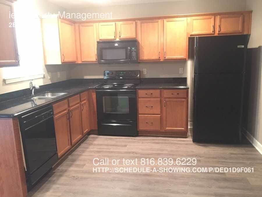 13729 Post Oak Ln - Photo 2 of 11