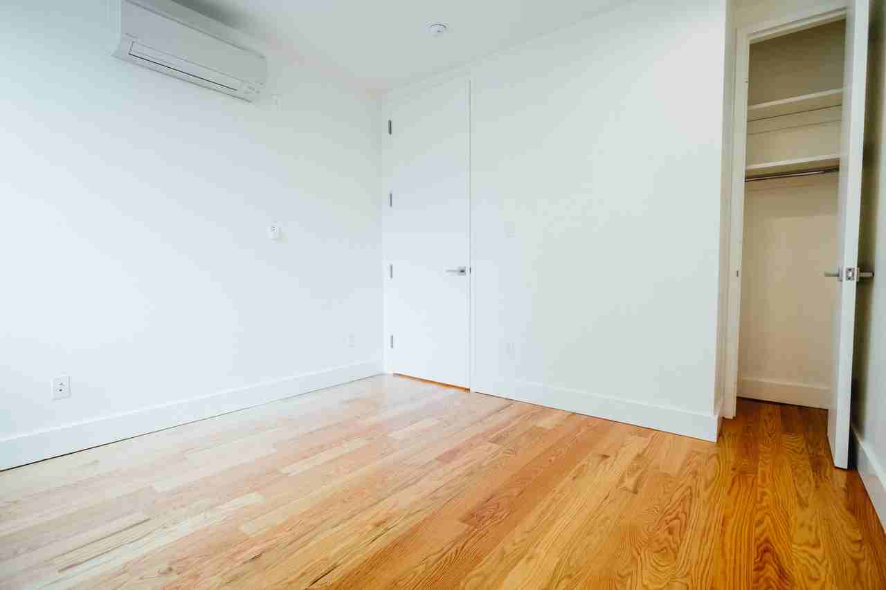 620 Parkside Avenue #20XO