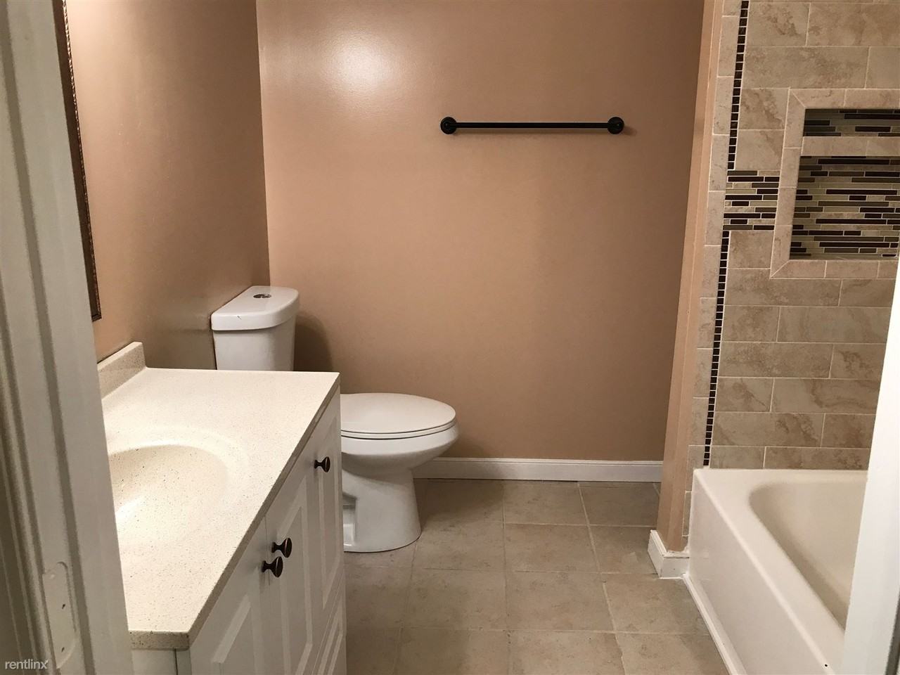 2916 3rd Ave - Photo 2 of 15