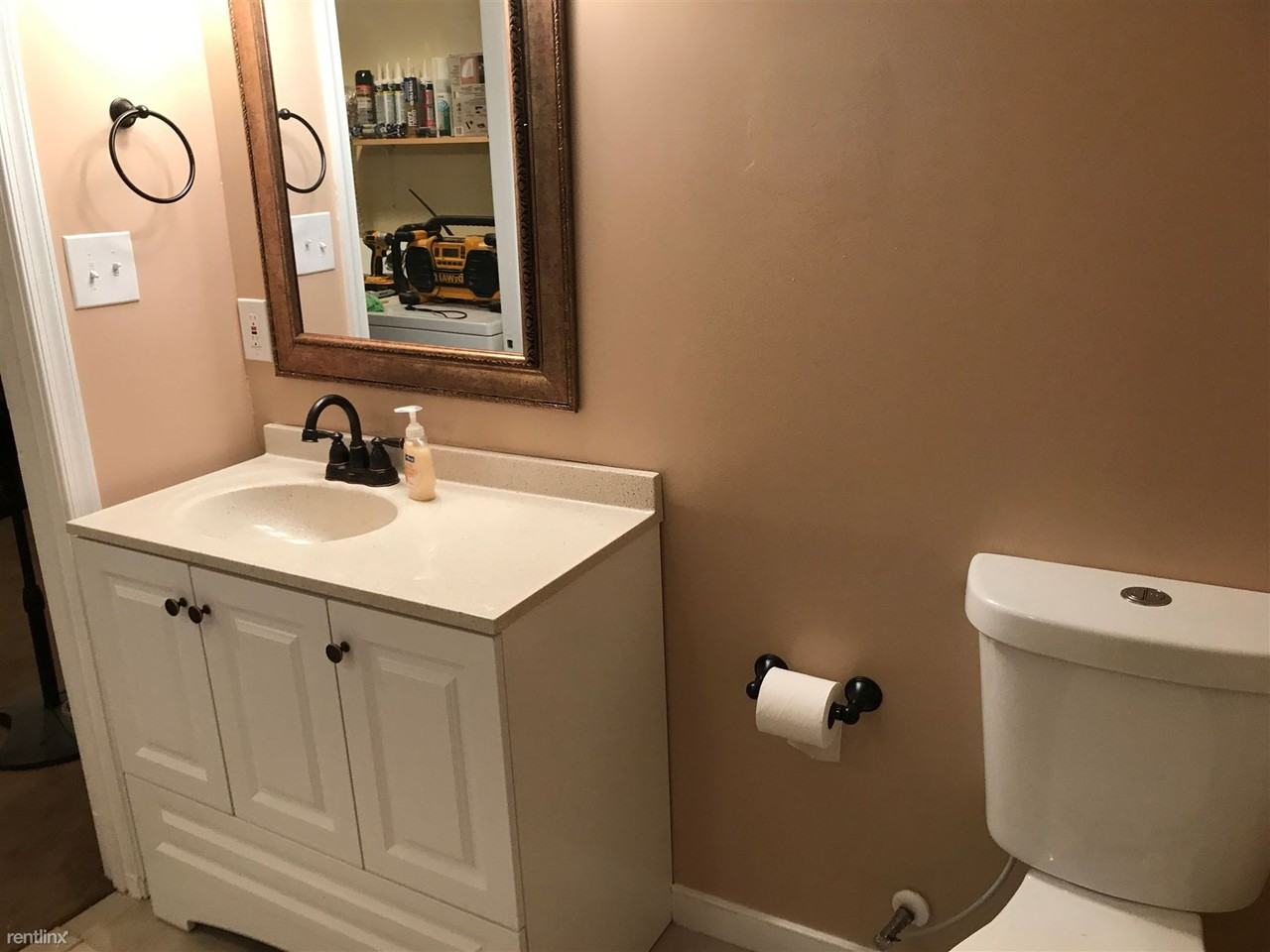 2916 3rd Ave - Photo 3 of 15
