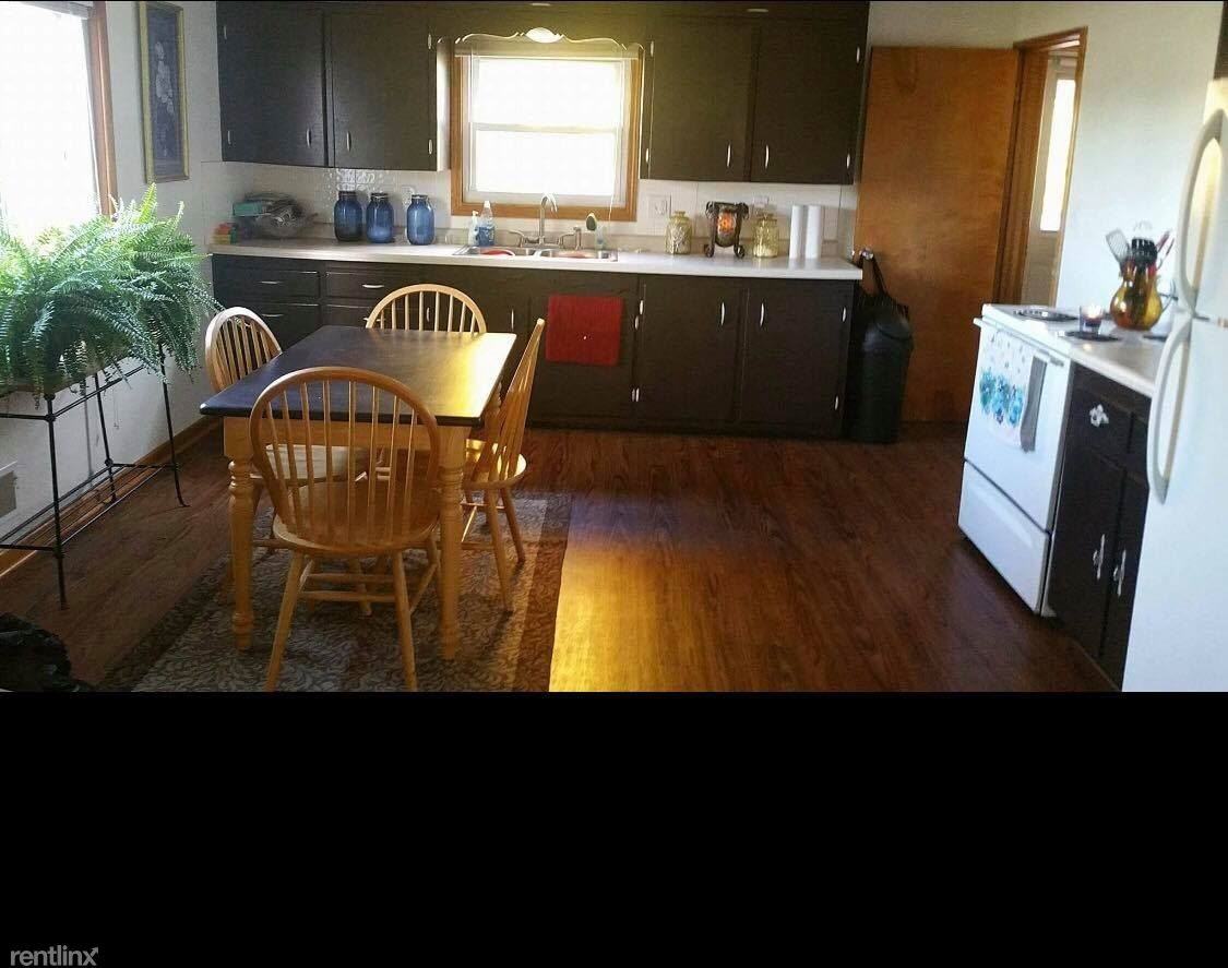 613 WI-33 - Photo 2 of 8