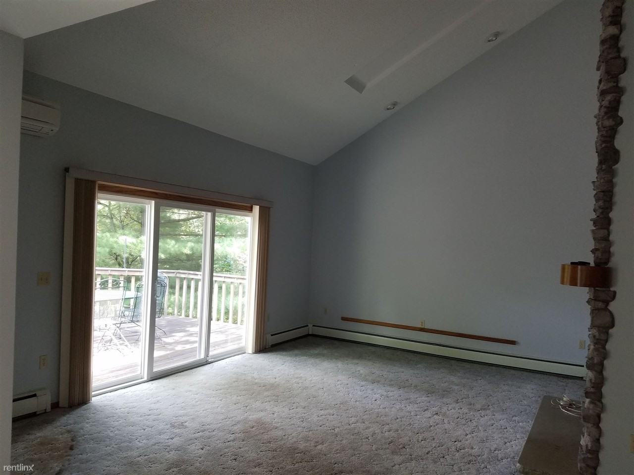 100 Shiras Pointe Dr S - Photo 2 of 24