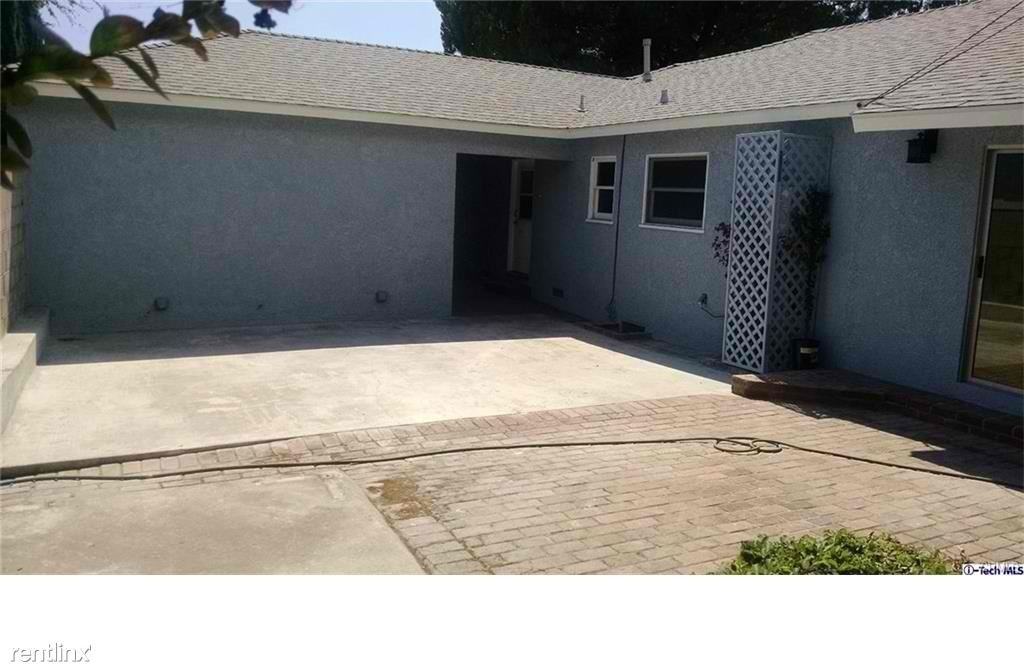 3149 Alabama St - Photo 3 of 14