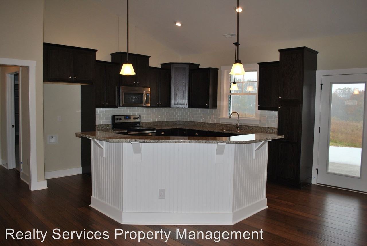 1280 Battlefield Rd - Photo 3 of 10