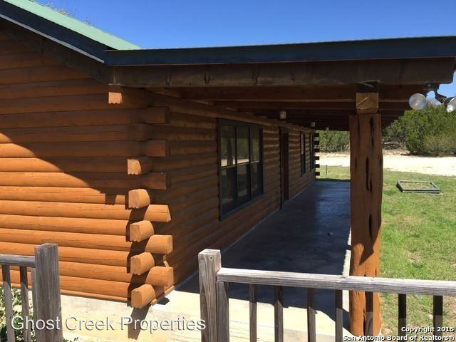 181 Twisting Oaks Ct - Photo 2 of 5