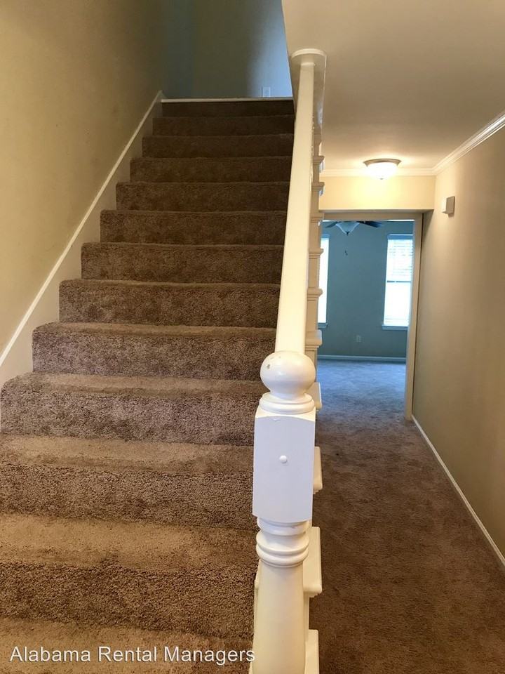 17668 Wallace Chapel Ln - Photo 3 of 24