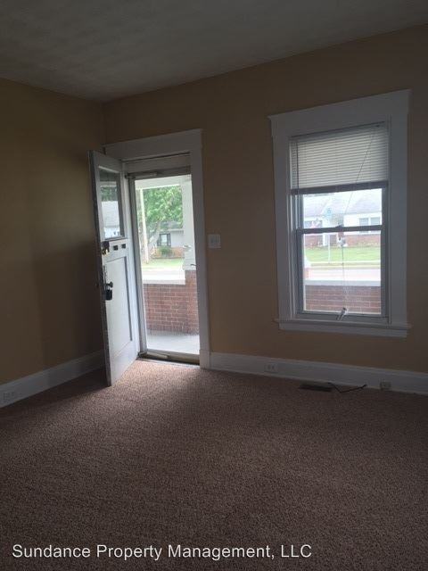 4404 E Galbraith Rd - Photo 2 of 11