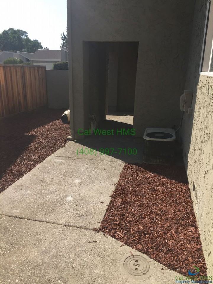 1119 Kelez Dr - Photo 2 of 17