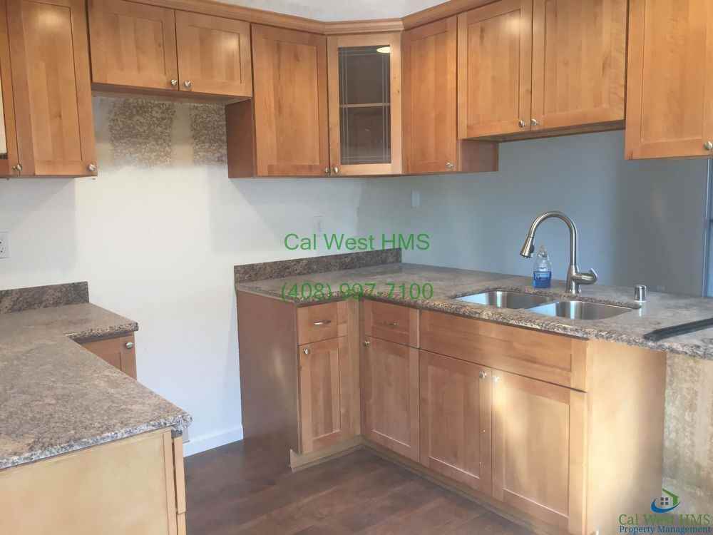 1119 Kelez Dr - Photo 3 of 17