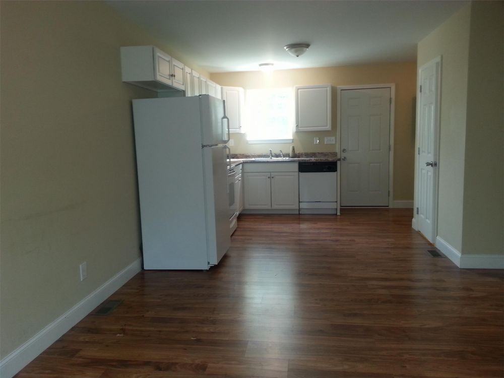 1309 Chilhowee St - Photo 3 of 12