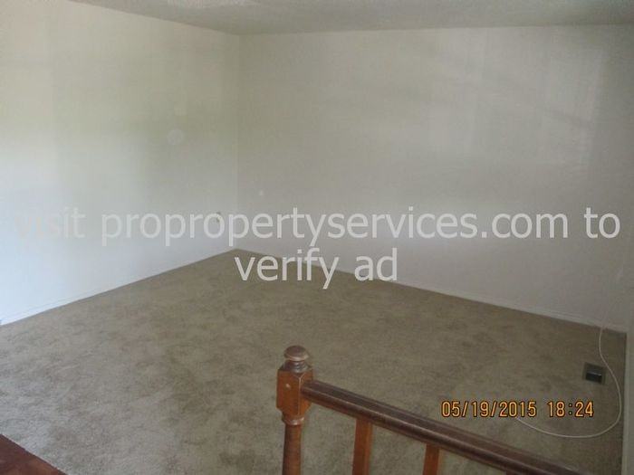 1724 Carriage Way - Photo 2 of 16