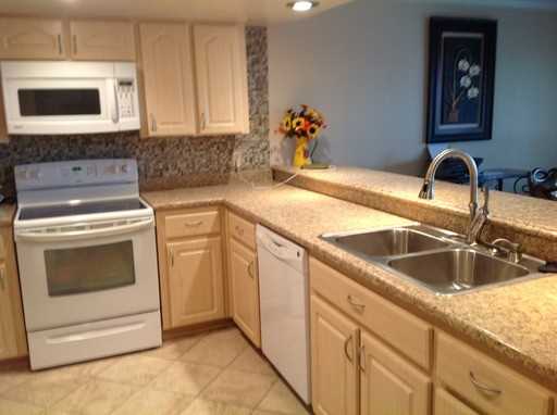 3936 Villas Green Cir - Photo 2 of 14