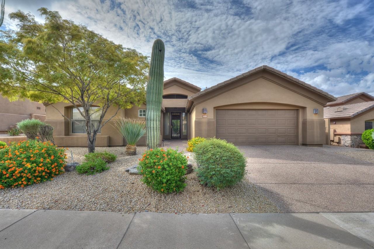 14811 E Shimmering View - Photo 2 of 16