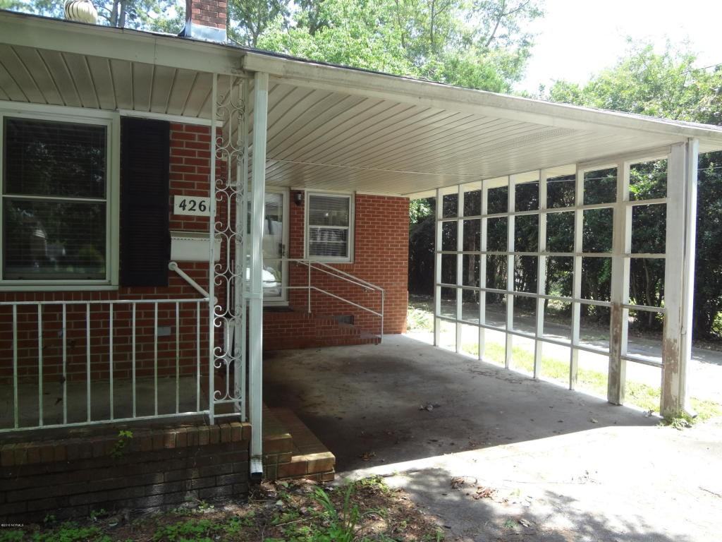 4261 Montague Ave - Photo 3 of 44