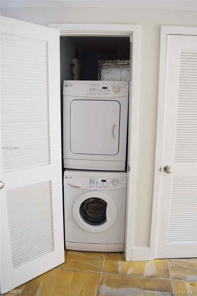 6865 Bay Dr #15 - Photo 2 of 6