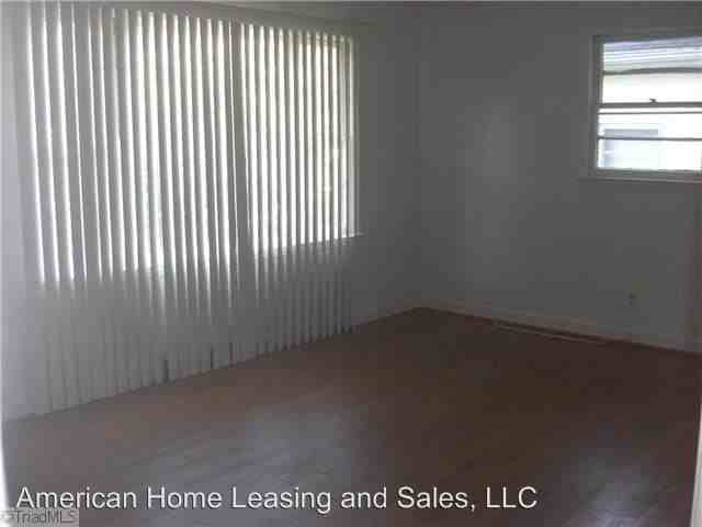 2314 Waterbury St - Photo 2 of 8