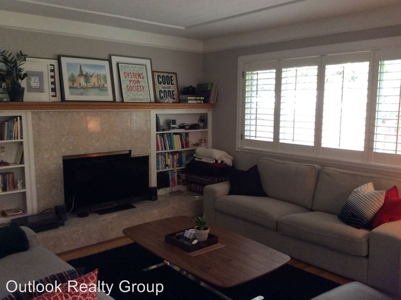 110 Emma Ln - Photo 2 of 6