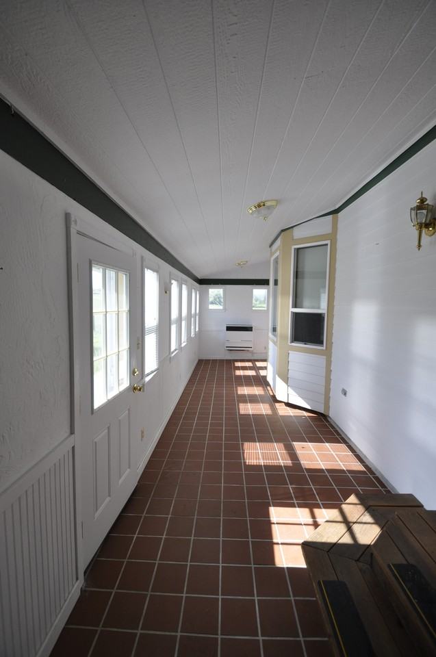 7530 SE Cherry Creek Rd - Photo 3 of 13