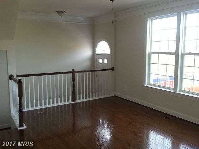 20218 Center Brook Square - Photo 2 of 9