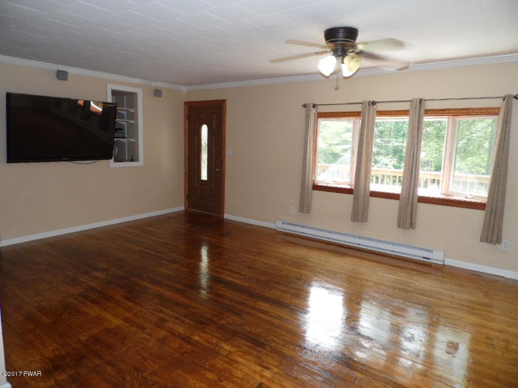 108 Beaver Ct - Photo 3 of 16