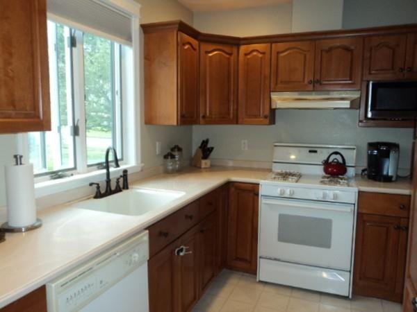 14 Rupert St #1 - Photo 3 of 24