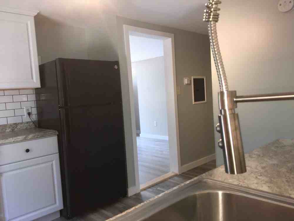 1 Giles St - Photo 3 of 19