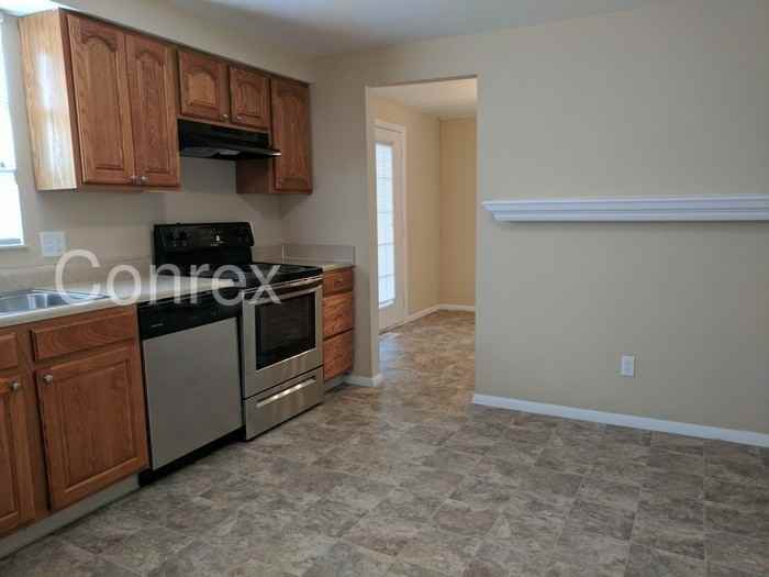 5031 Gander Rd W - Photo 2 of 16