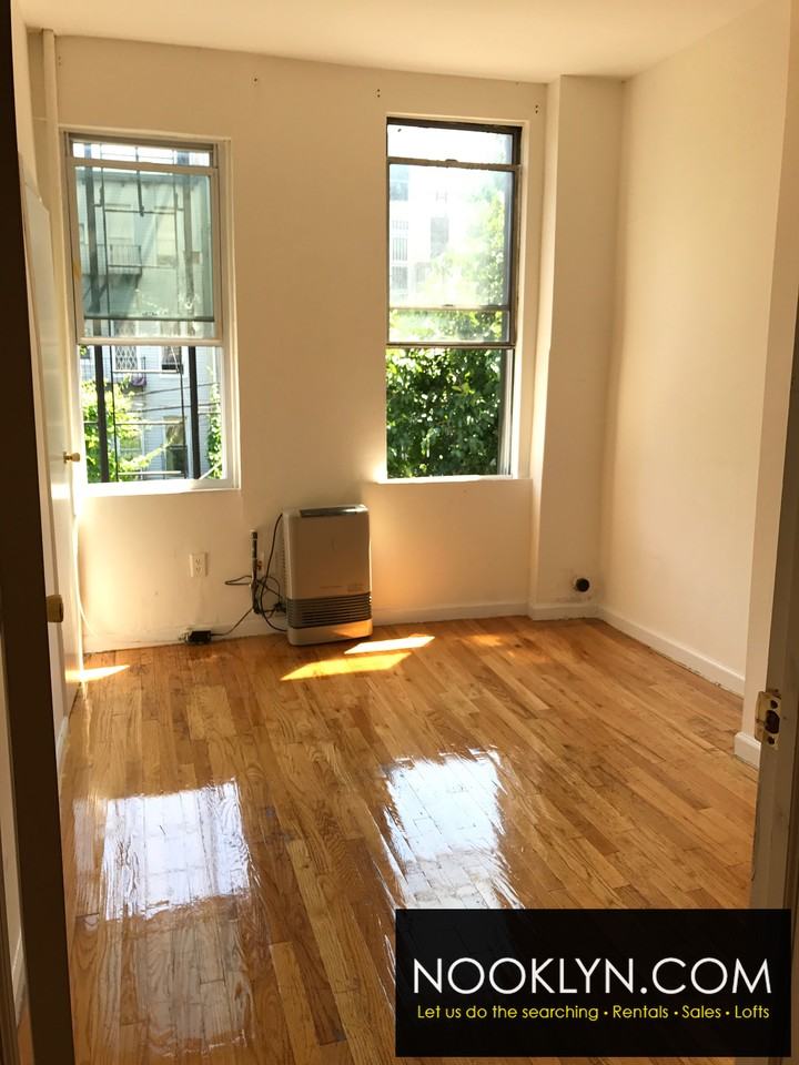 260 Jefferson Street #3A