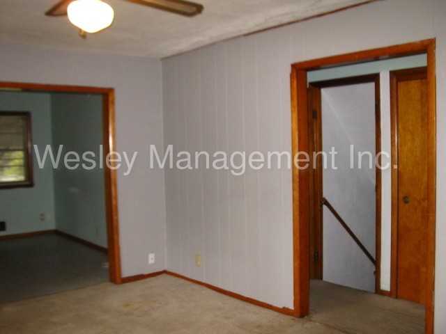 202 N 16th St - Photo 3 of 23