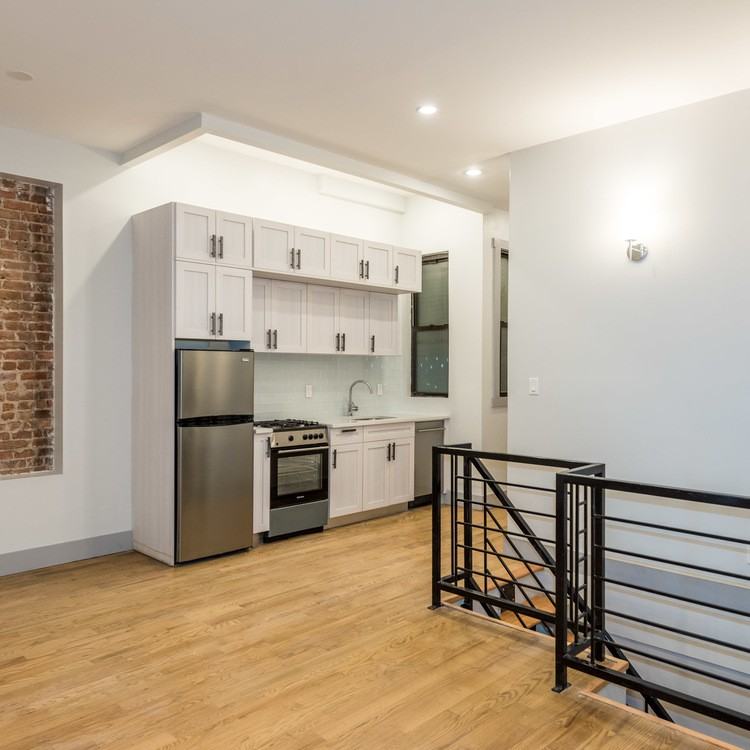 227 Hancock Street #3d