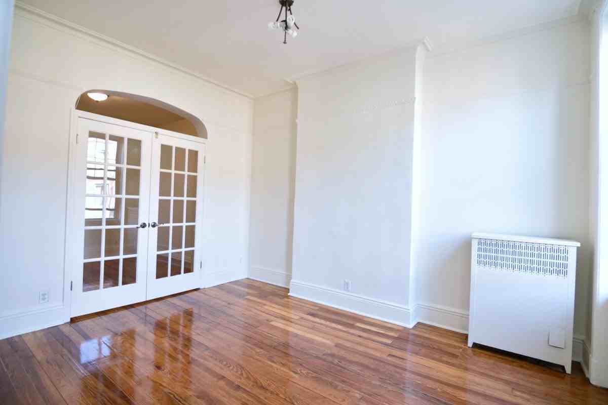 & Nassau Ave, New York, NY 11222 3 Bedroom Apartment for Rent