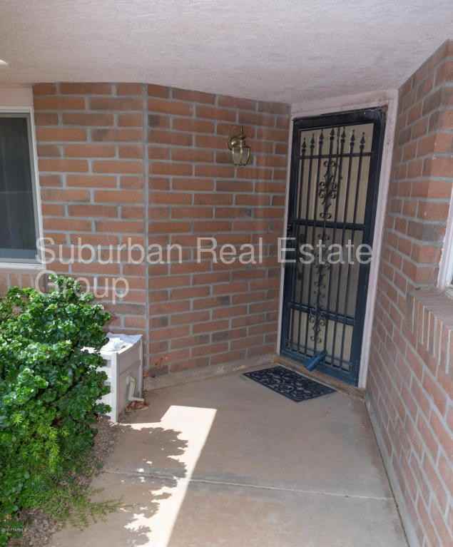 960 W Rio Hondo - Photo 3 of 20