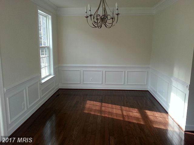 20214 Center Brook Square - Photo 3 of 10