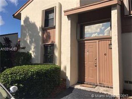 11487 SW 109th Rd - Photo 2 of 5