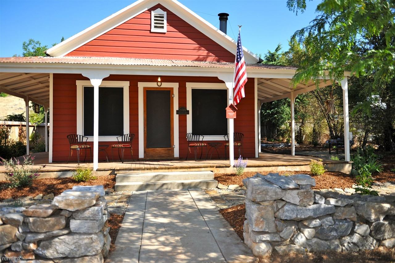 21389 Consolation St