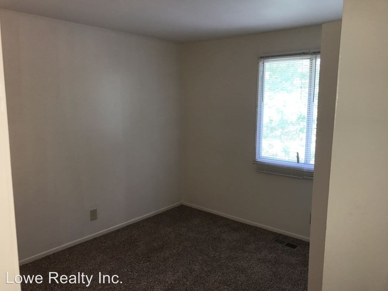 2204 Red Bud Cir - Photo 3 of 15