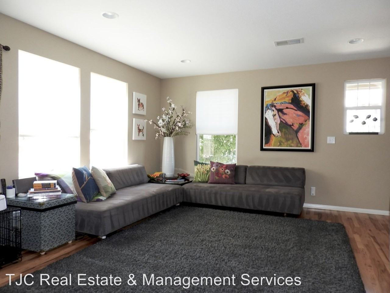 2960 Alton Ct - Photo 3 of 18