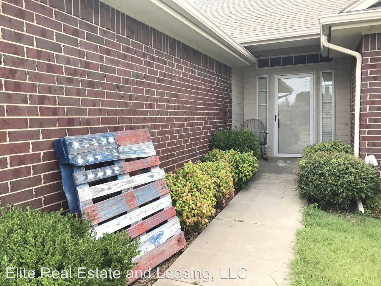 1724 SW 31st St - Photo 2 of 18