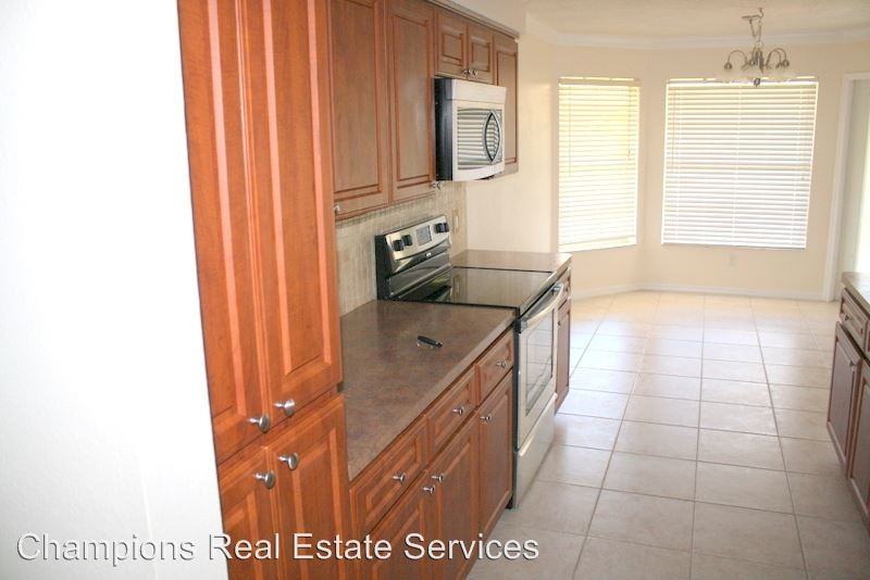 8412 Pinafore Dr - Photo 3 of 22