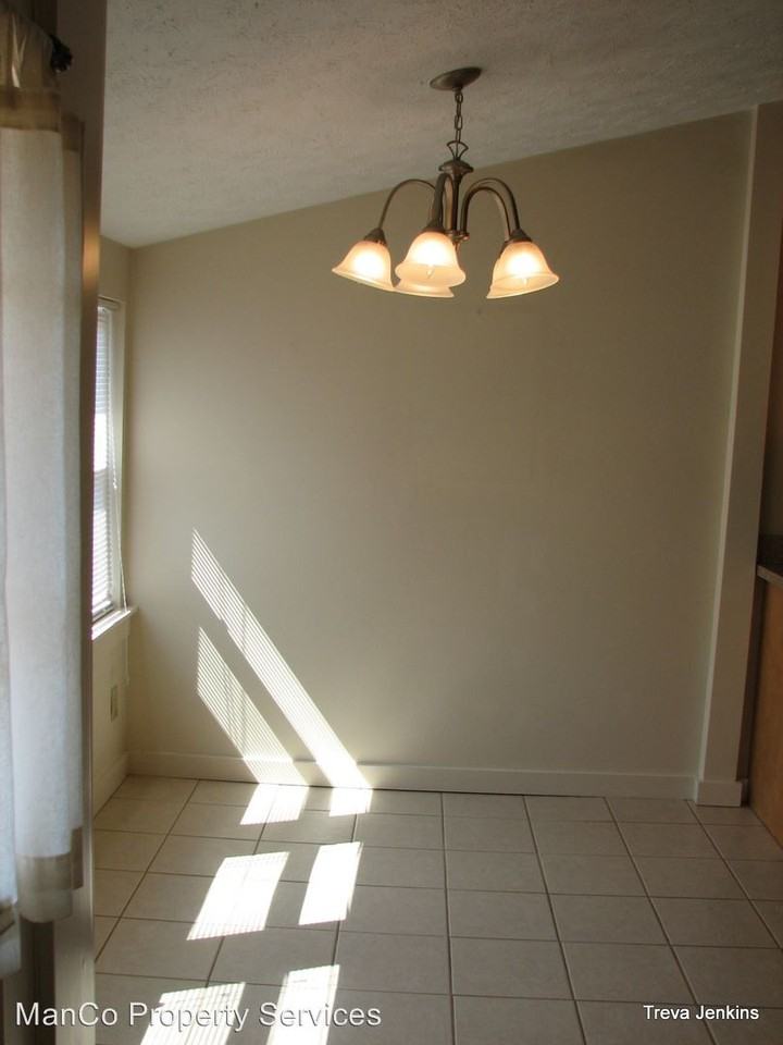 34 Jasper St - Photo 2 of 12