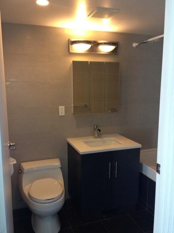 60 Pulaski Street #18YJ