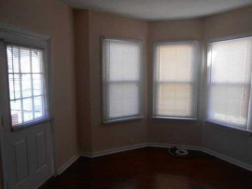 6852 Southwest Ave - Photo 2 of 12