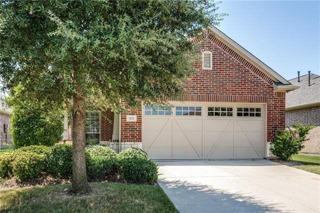 951 Nicklaus Ct - Photo 2 of 31