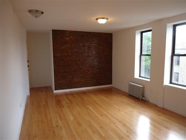 63 W 35th St - Photo 2 of 5